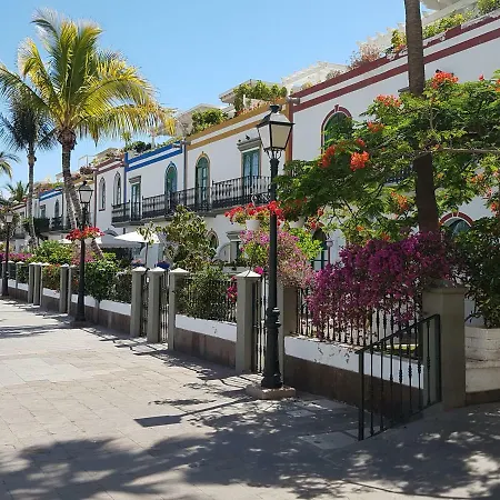 Paraiso Apartment *